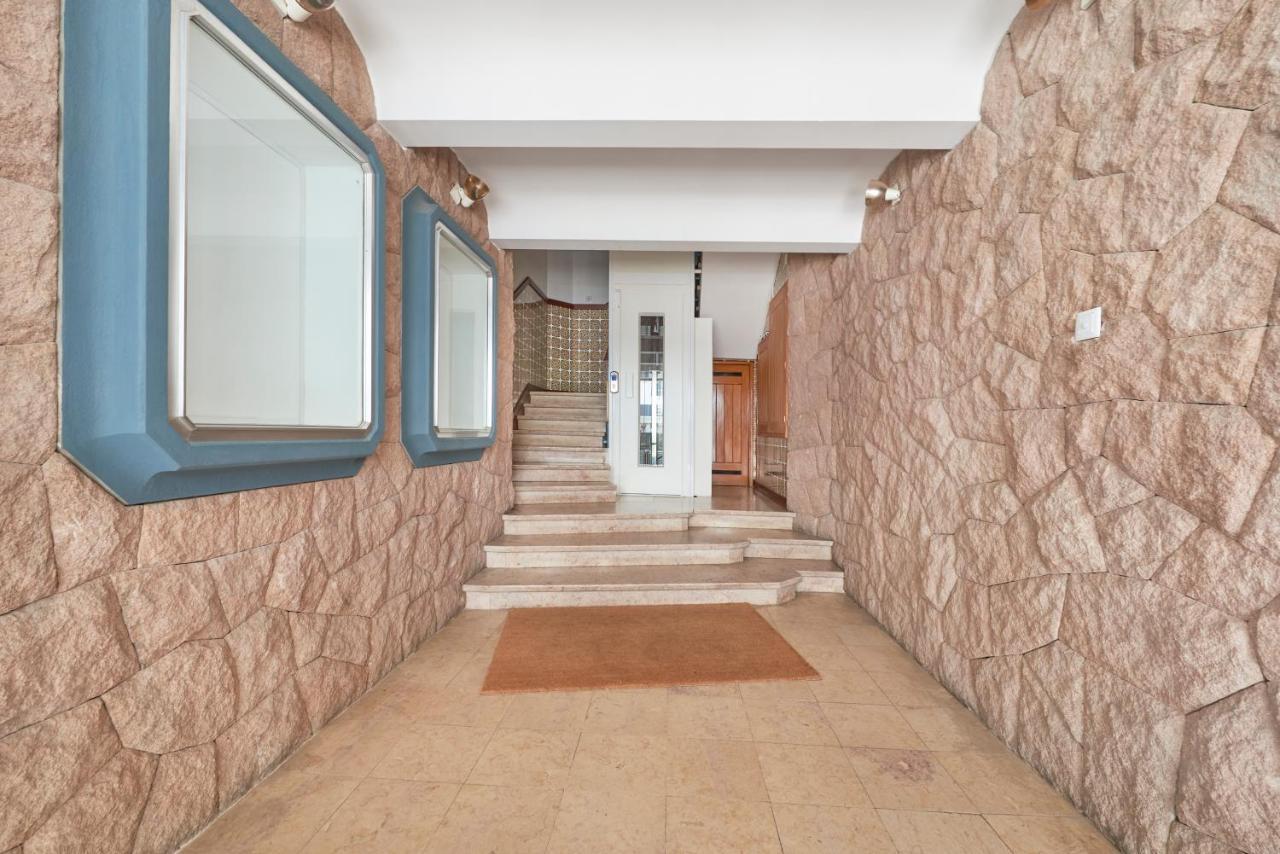 Apartament Near The Beach! Cascais! Exteriör bild